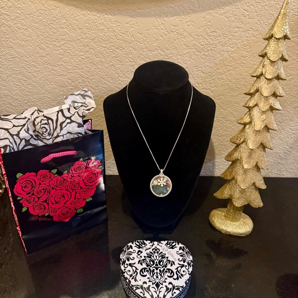 Brighton Christmas Necklace NWT - Picture 4 of 10